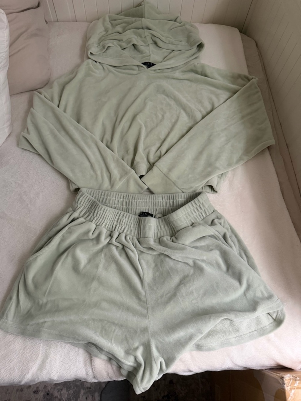 iris Light Sage Green Hooded Lounge Top and Shorts Set